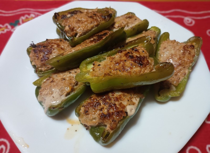 ピーマン肉詰め